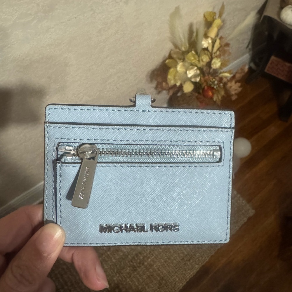 Michael Kors Sky Blue Card Holder with Zipper
